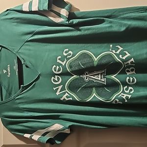 Women's Angel's LAA Green St Patrick's Day Large MLB T shirt  ☘️ Los Angeles